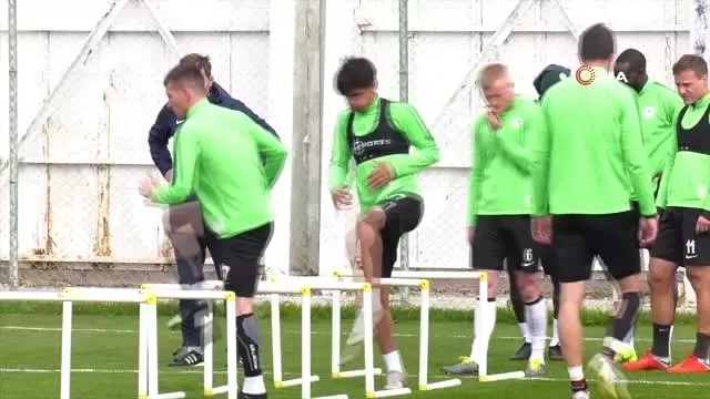 Atiker Konyaspor, M.başakşehir Hazırlıklarına Devam Ediyor Atiker Konyaspor, M.başakşehir Hazırlıklarına Devam Ediyor