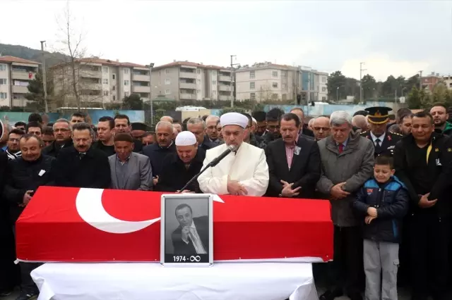 Necmeddin Öğretmene Son Görev