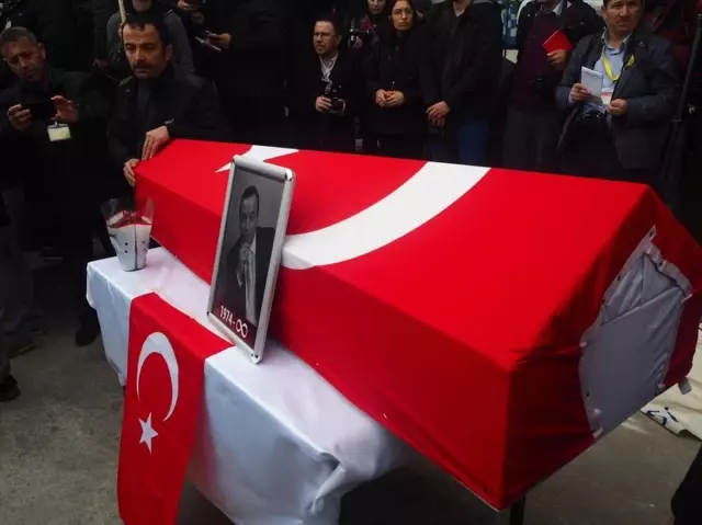 Necmeddin Öğretmene Son Görev
