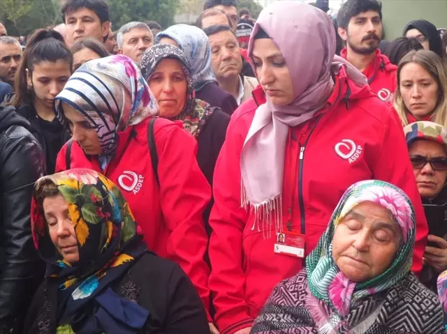 Necmeddin Öğretmene Son Görev