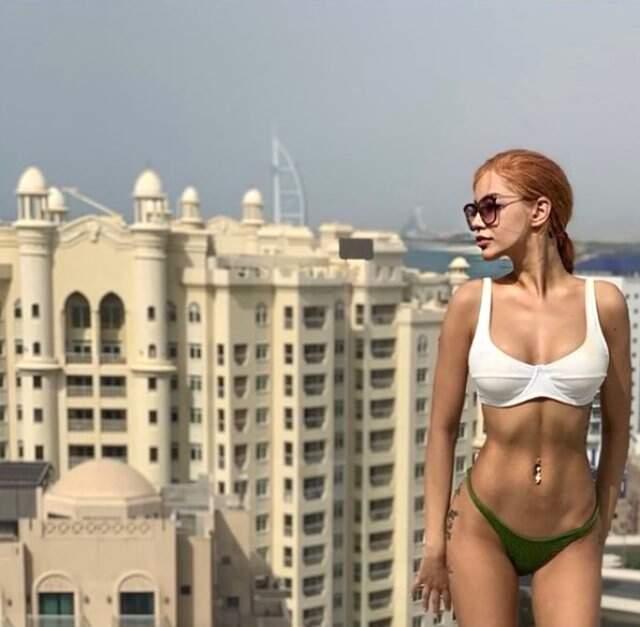 Oyuncu Buse Narcı'nın Dubai'de Verdiği Pozlar Sosyal Medyayı Salladı