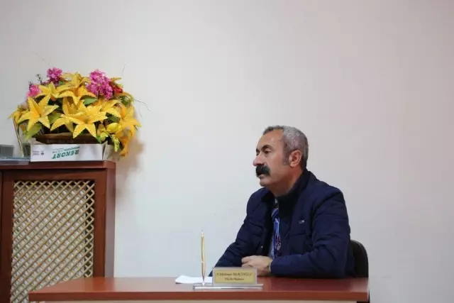 Sarıgül, Ovacık'ta Komünist Başkandan Görevi Devraldı Sarıgül, Ovacık'ta Komünist Başkandan Görevi Devraldı