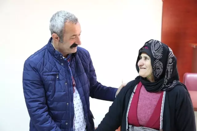 Sarıgül, Ovacık'ta Komünist Başkandan Görevi Devraldı Sarıgül, Ovacık'ta Komünist Başkandan Görevi Devraldı