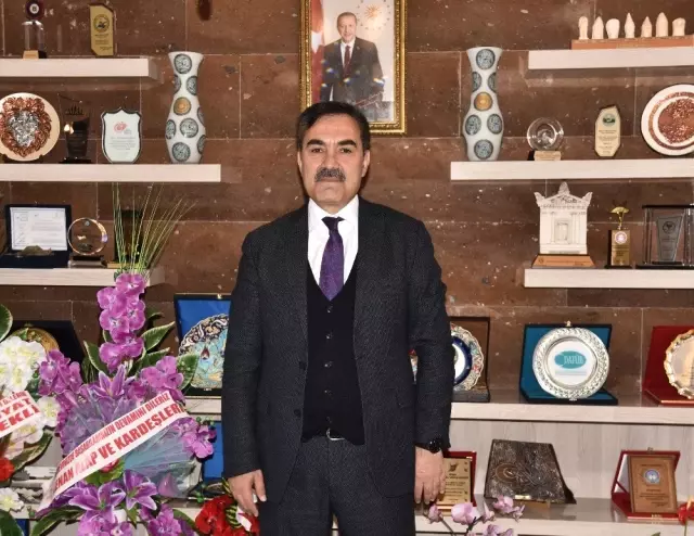 Başkan Çoban'dan Ahlat Halkına Teşekkür Başkan Çoban'dan Ahlat Halkına Teşekkür
