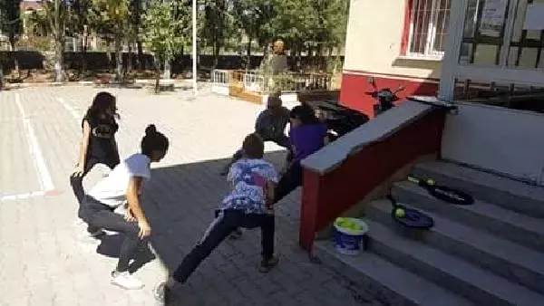 Bedenini Kadavra Olarak Kullanılmak Üzere Bağışladı Bedenini Kadavra Olarak Kullanılmak Üzere Bağışladı