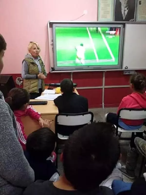 Bedenini Kadavra Olarak Kullanılmak Üzere Bağışladı Bedenini Kadavra Olarak Kullanılmak Üzere Bağışladı