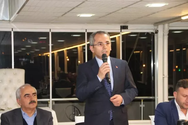 Belediye Başkanı Kazım Şahin'e Veda Yemeği