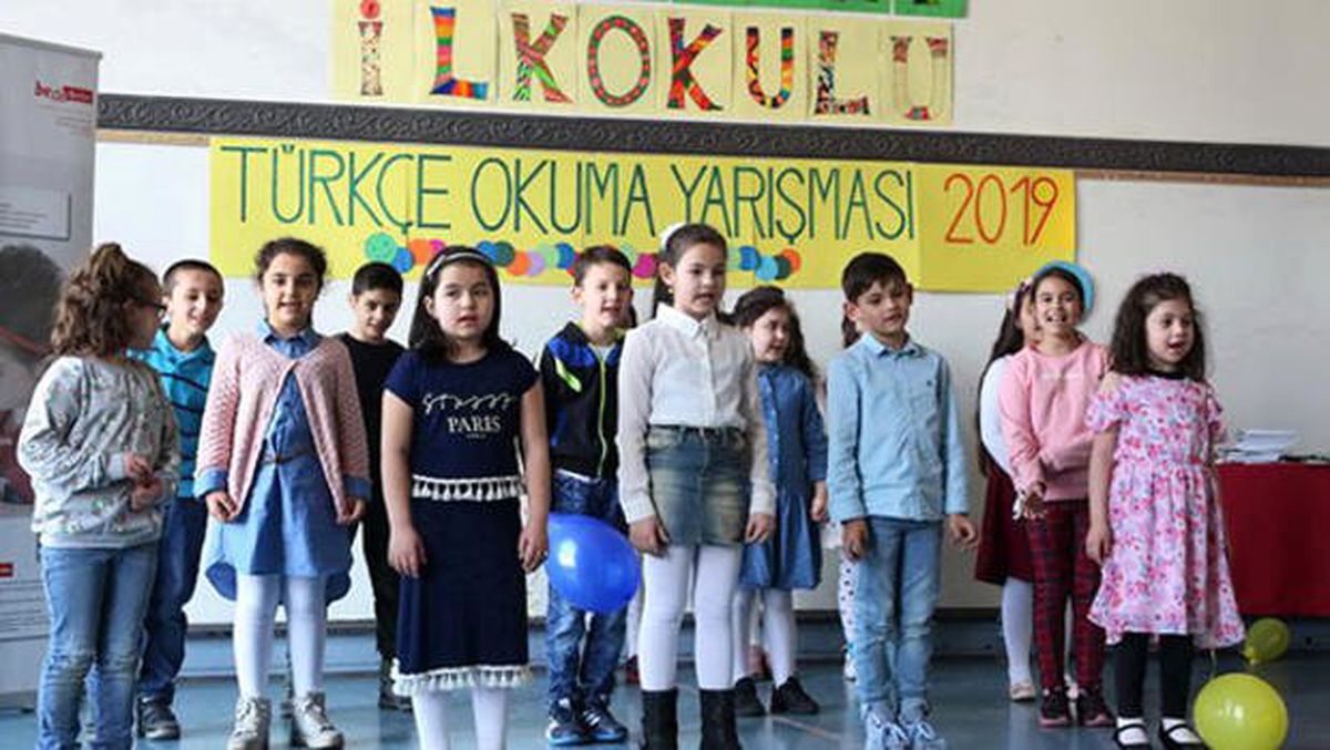 Berlin'de 'Güzel Türkçe Okuma' Yarışması Yapıldı