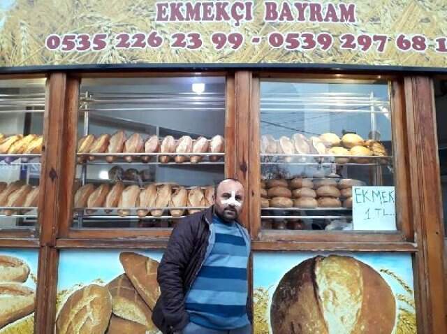 Fırıncı Aile, Ucuza Ekmek Satan Rakiplerinin Burnunu Kırdı