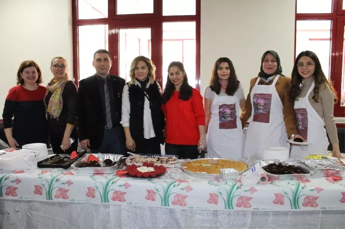 Gaün Hastanesi'nde Lösemili Çocuklar İçin Kermes