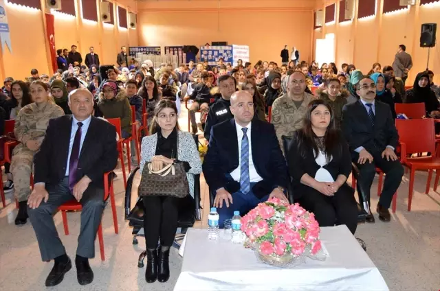 Gölova'da 'Sıfır Atık' Projesi Bilgilendirme Toplantısı Gölova'da 'Sıfır Atık' Projesi Bilgilendirme Toplantısı