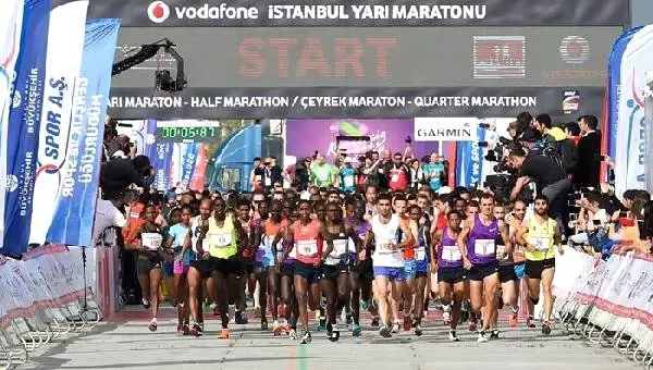 İstanbul Yarı Maratonu Pazar Günü Koşulacak