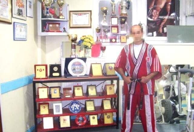 Kick Boks Antrenörü, 4 Sporcu Kıza Cinsel İstismardan Tutuklandı