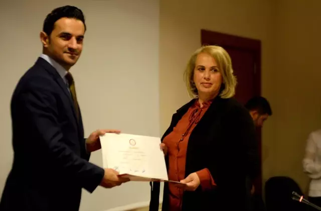 Kilis Belediye Başkanı Bulut Mazbatasını Aldı Kilis Belediye Başkanı Bulut Mazbatasını Aldı