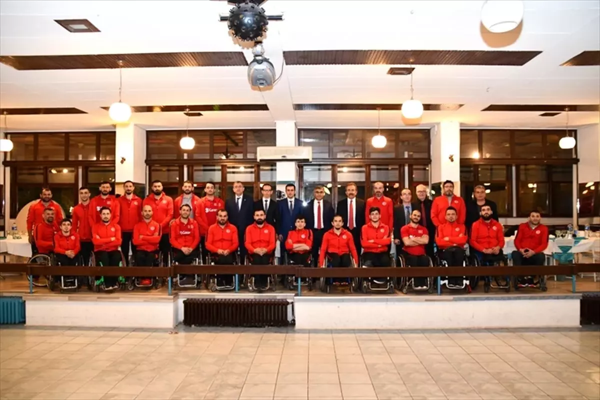 Paralimpik Basketbolcular Karabük'te Kapma Girdi