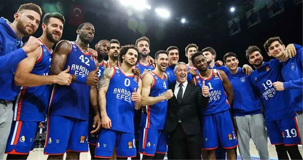 Play-Off'u Garantileyen Anadolu Efes, Olimpia Milan'ı 101-95 Mağlup Etti