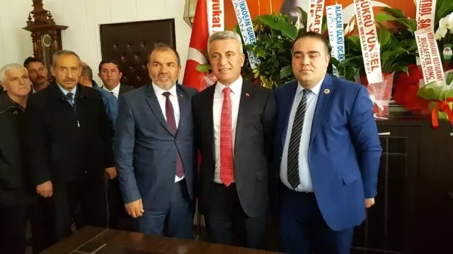 Alaçam Belediyesi'nde Devir Teslim Töreni