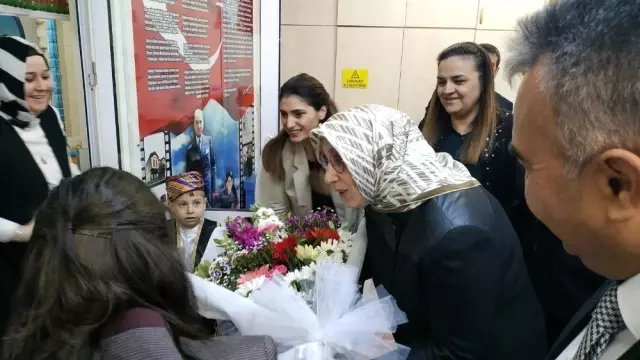 Bilecik'te 'Tohumlar Minik Ellerde Canlanıyor' Projesi Bilecik'te 'Tohumlar Minik Ellerde Canlanıyor' Projesi