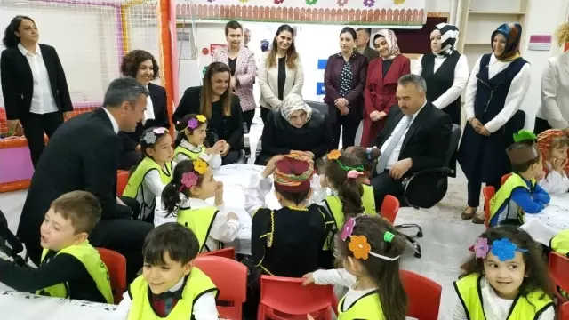 Bilecik'te 'Tohumlar Minik Ellerde Canlanıyor' Projesi Bilecik'te 'Tohumlar Minik Ellerde Canlanıyor' Projesi
