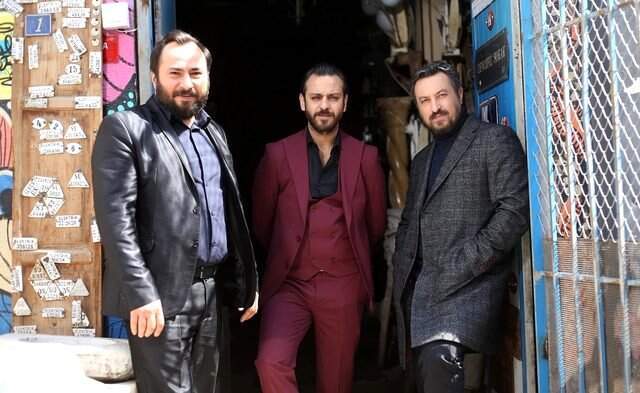 Çarpışma'da Şoke Eden Final! Kadir Adalı'nın Üzerine Kurşun Yağdı