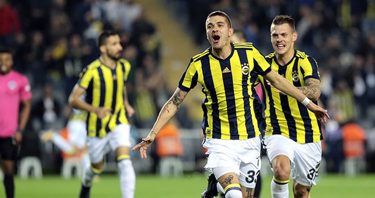 Fenerbahçeli Roman Neustadter, Medipol Başakşehir ile Anlaştı