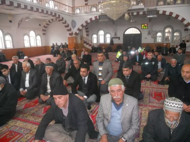 Gölbaşı'nda Şehit Polisler İçin Mevlit Okutuldu Gölbaşı'nda Şehit Polisler İçin Mevlit Okutuldu