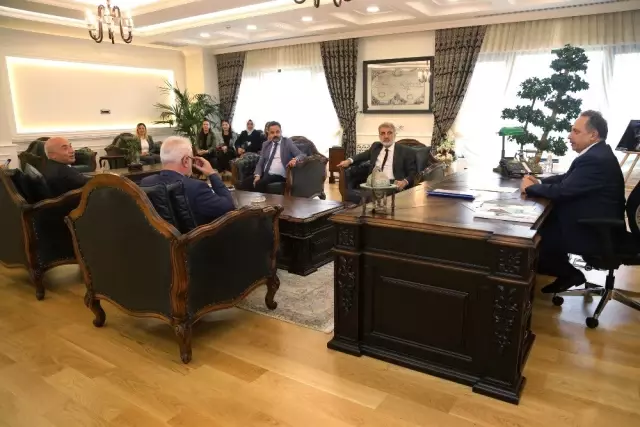 Milletvekillerinden Başkan Yalçın'a Tebrik