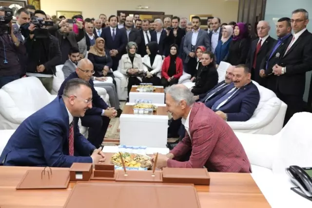 Mutlu Işıksu Göreve Başladı Mutlu Işıksu Göreve Başladı