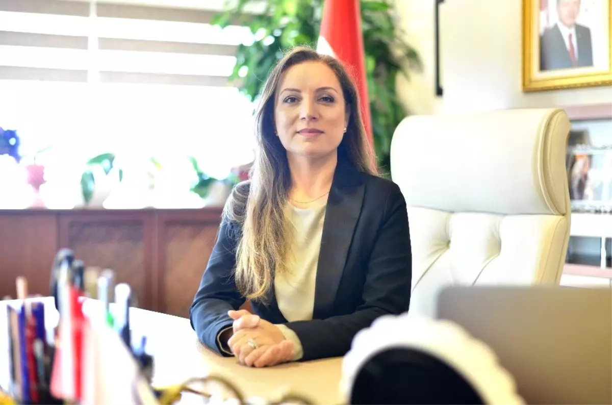 Rektör Çakar Avukatlar Gününü Kutladı