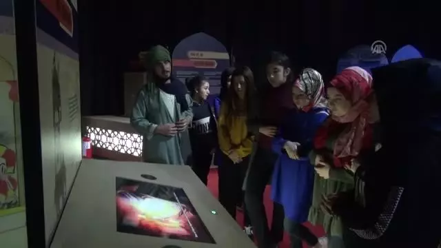 Sivas'ta Altın Çağ'da Bilim Sergisi Açıldı