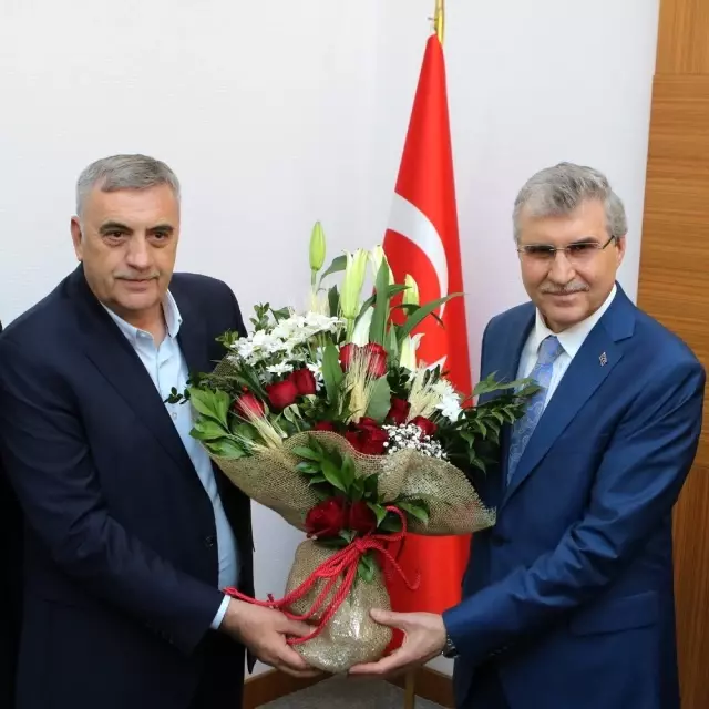 Toçoğlu, Yerini Ekrem Yüceye Devretti
