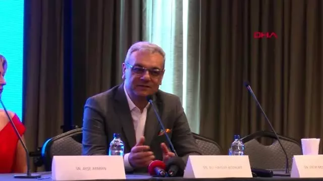 Adana Uluslararası Portakal Çiçeği Karnavalı'nda Kostümlüler Yürüyecek, Siviller İzleyecek Adana Uluslararası Portakal Çiçeği Karnavalı'nda Kostümlüler Yürüyecek, Siviller İzleyecek