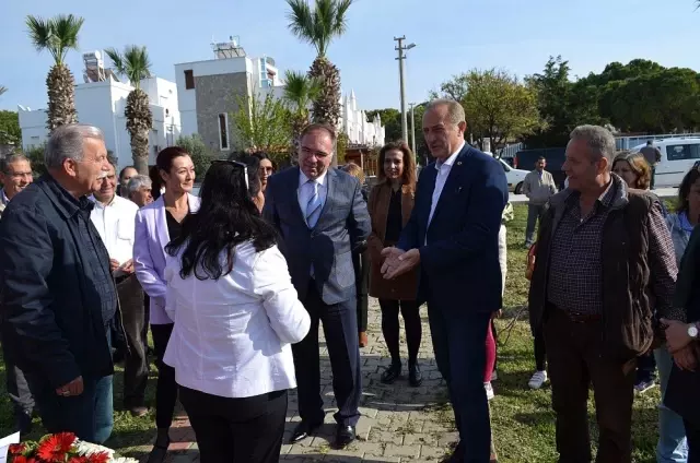 Didimli Mübadil Torunları Mübadelenin 95. Yılında Atalarını Unutmadı Didimli Mübadil Torunları Mübadelenin 95. Yılında Atalarını Unutmadı