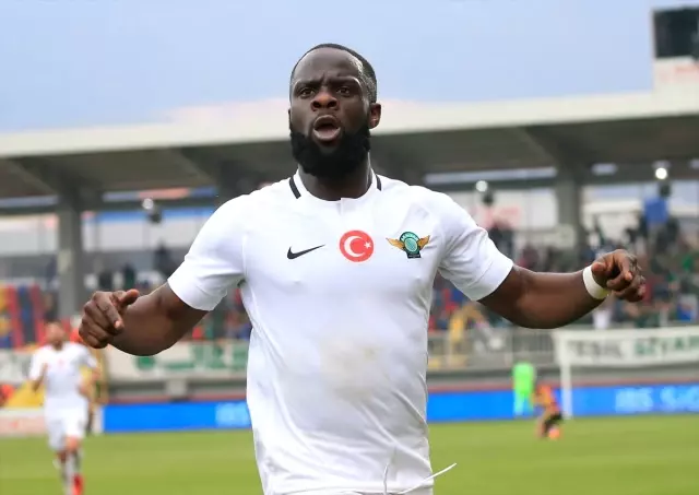 Futbol: Spor Toto Süper Lig Futbol: Spor Toto Süper Lig