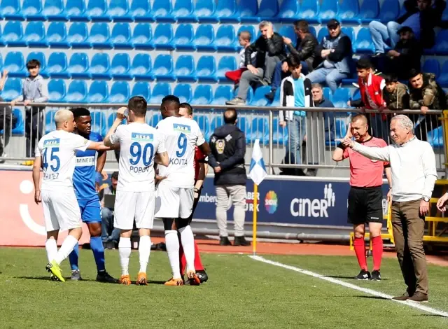 Futbol: Spor Toto Süper Lig Futbol: Spor Toto Süper Lig