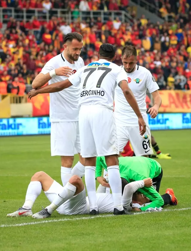 Futbol: Spor Toto Süper Lig Futbol: Spor Toto Süper Lig