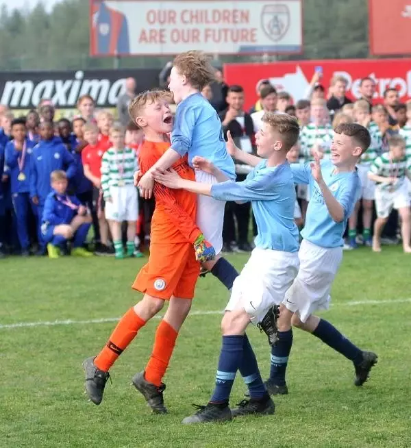 İzmir Cup'ta Şampiyon Manchester City İzmir Cup'ta Şampiyon Manchester City