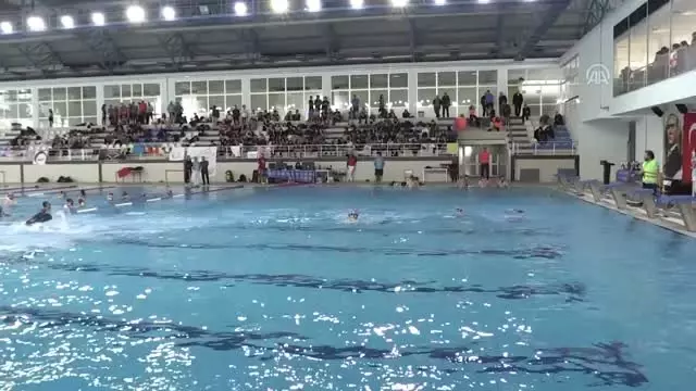 Sualtı Hokeyi Yarışmaları Sona Erdi
