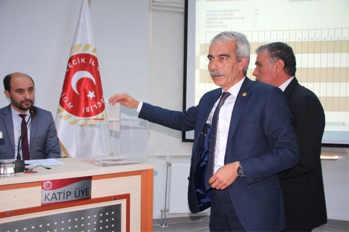 AK Parti İl Encümen Seçimlerini MHP'ye Bıraktı