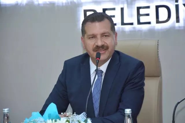 Balıkesir'de Yücel Yılmaz Görevi Devraldı