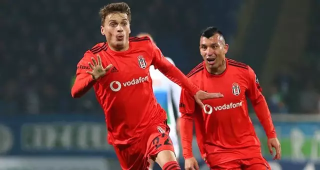 Beşiktaş 16 Yıl Sonra Bir Maçta 7 Gol Attı Beşiktaş 16 Yıl Sonra Bir Maçta 7 Gol Attı