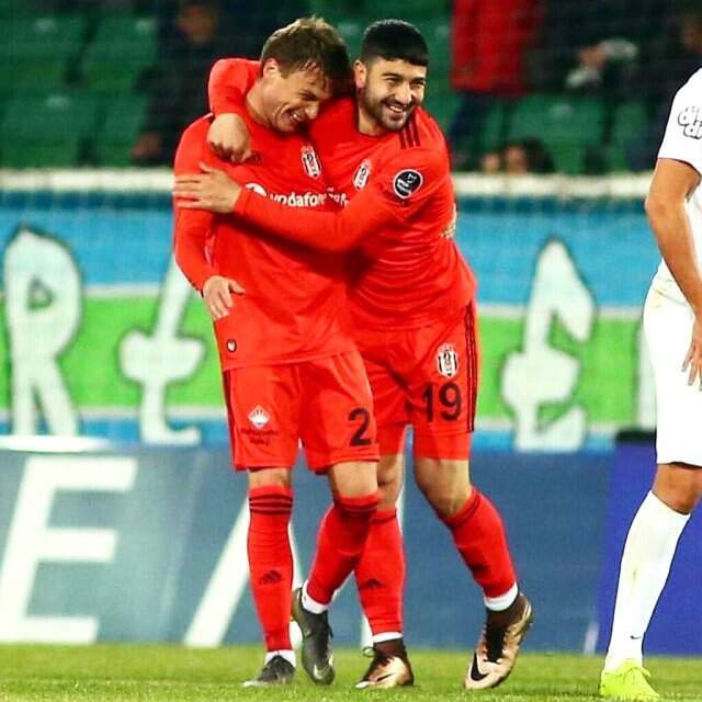 Beşiktaş, Adem Ljajic'in Yıldızlaştığı Maçta Çaykur Rizespor'u 7 Golle Geçti