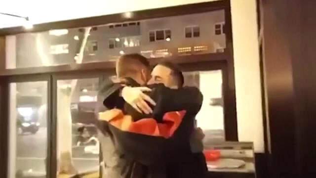 Dünyaca Ünlü Modacı Marc Jacobs, Erkek Arkadaşı Char Defrancesco ile Evlendi