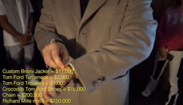 Dünyaca Ünlü Şarkıcı Drake'den, 5 Buçuk Milyon TL'lik Günlük Stil