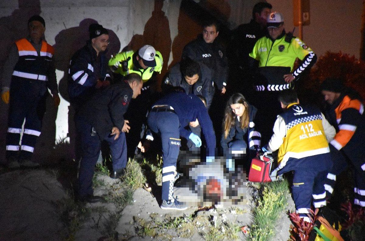 Kaza Yapan Araçtan Çıkıp Yürüdü, Temizlik İşçileri 1 Saat Sonra Cesedini Buldu