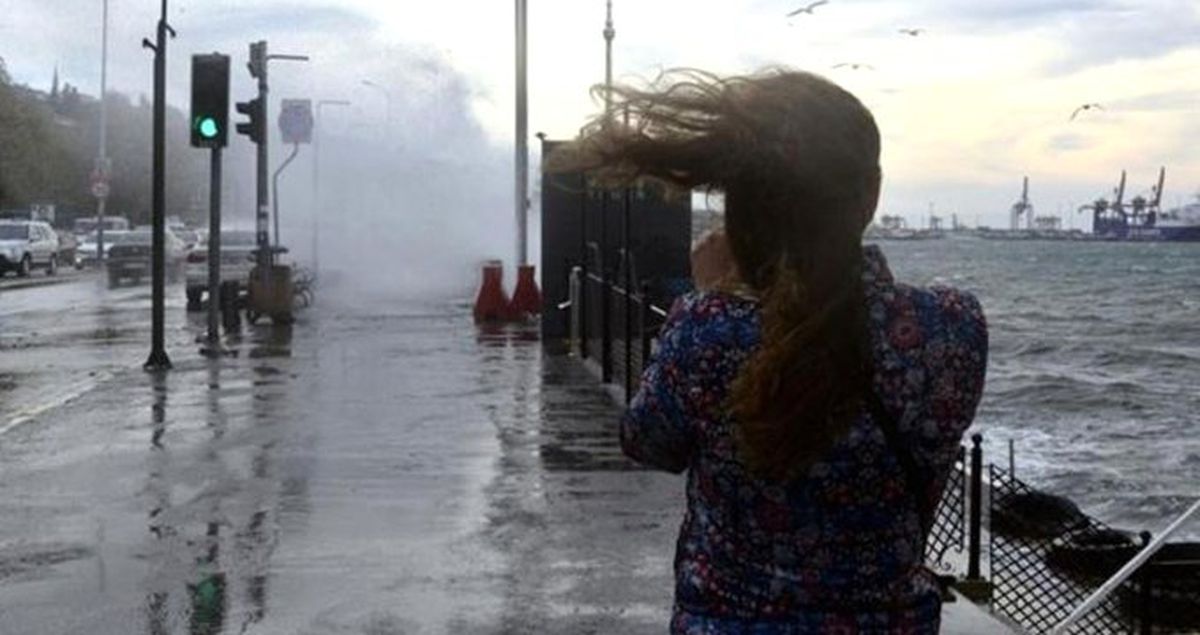 Meteoroloji'den Vatandaşlara Fırtına Uyarısı! Hızı 80 Kilometreyi Bulacak