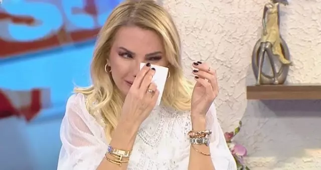 Oğlunun Doğum Gününde Eski Eşiyle Bir Araya Gelen Ece Erken’i Takipçisi Çıldırttı
