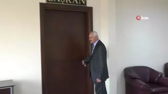 25 Yılda 3 Farklı Partiden 5 Kez Aday Olan MHP'li İsim, Belediye Başkanı Seçildi