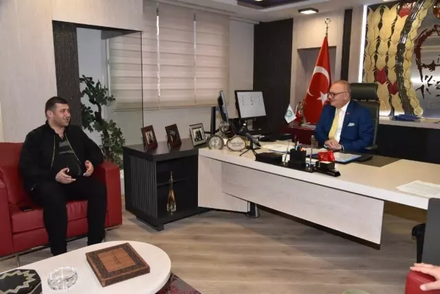 Başkan Ergün Tebrikleri Kabul Etti
