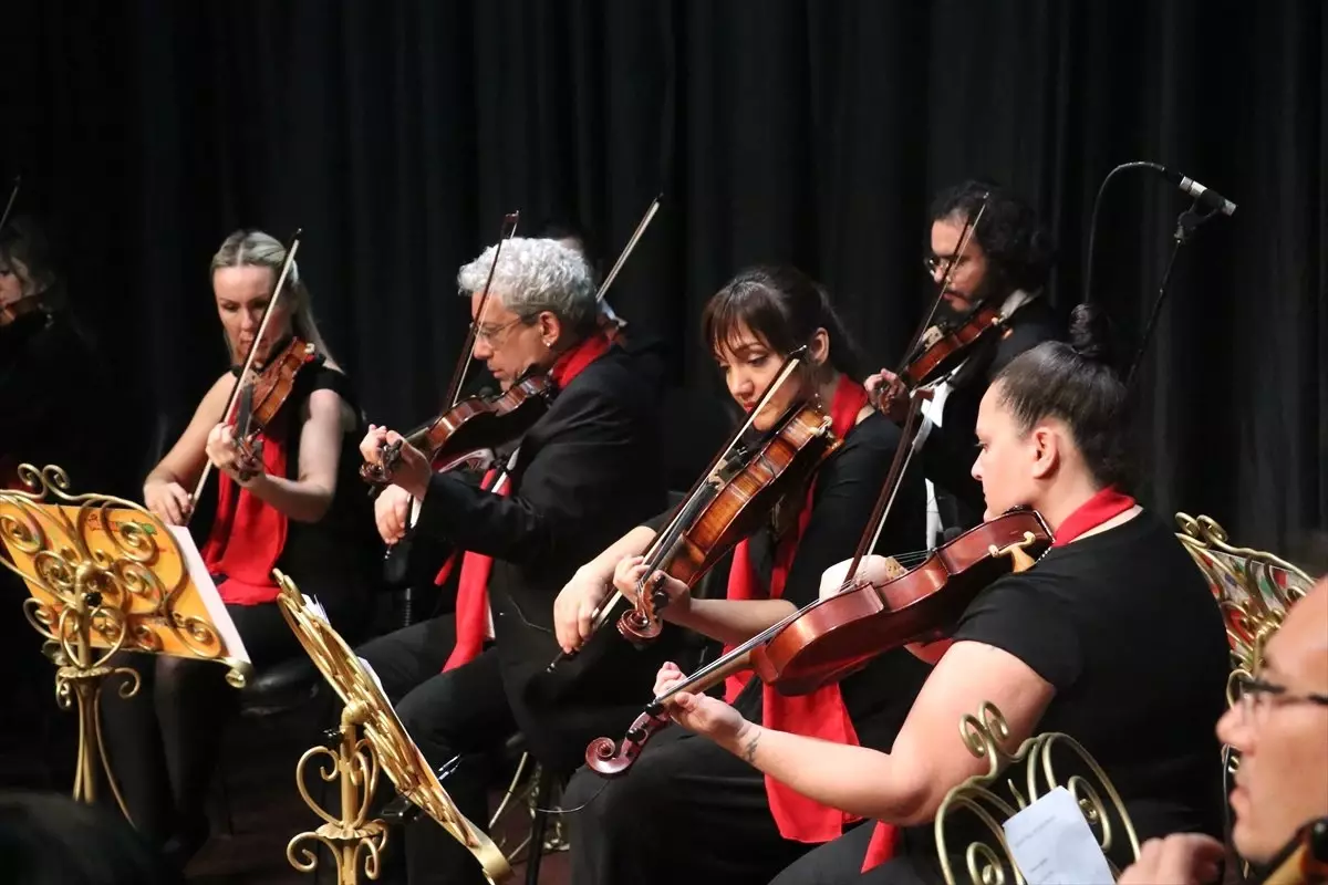 Isparta'nın Anonim Türküleri Senfoniyle Buluştu